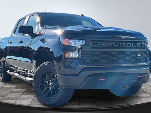 Certified 2025 Chevrolet Silverado 1500 Custom Trail Boss image 3