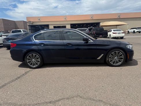 Used 2019 BMW 530i w/ Convenience Package RWD image 4