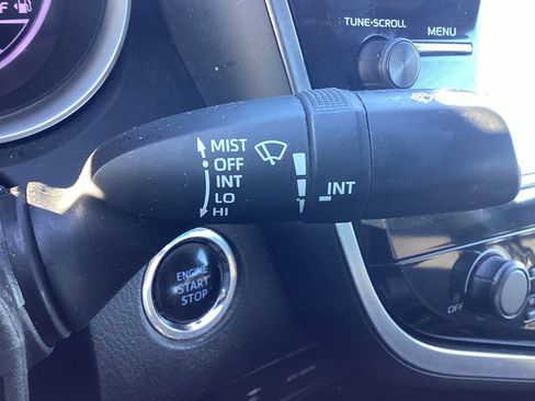 Used 2018 Toyota Camry LE w/ Convenience Package image 22