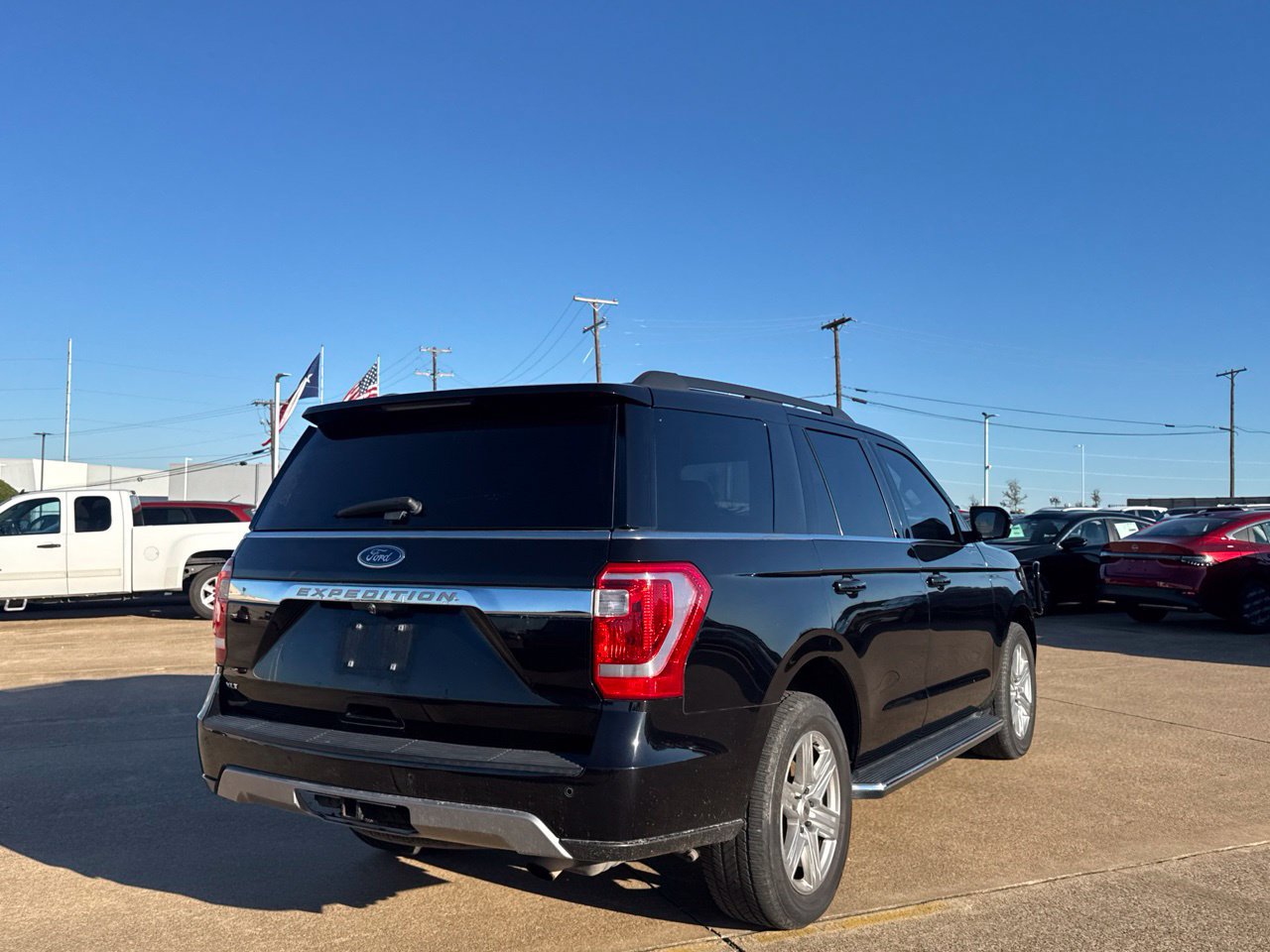 Used 2019 Ford Expedition XLT w/ Equipment Group 202A RWD image 28