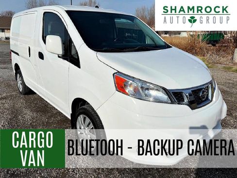 Used 2018 Nissan NV200 SV w/ Back Door Glass Package image 1