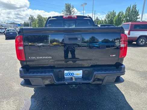 Used 2021 Chevrolet Colorado Z71 AWD/4WD image 4