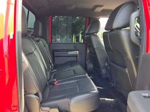 Used 2011 Ford F250 Lariat w/ Lariat Interior Pkg AWD/4WD image 13