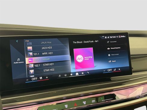 New 2026 BMW 750e xDrive w/ Executive Package AWD/4WD image 27