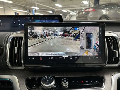 New 2026 Ford Expedition Platinum w/ Platinum Ultimate Package image 26