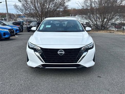 New 2025 Nissan Sentra SV w/ All-Weather Package image 9