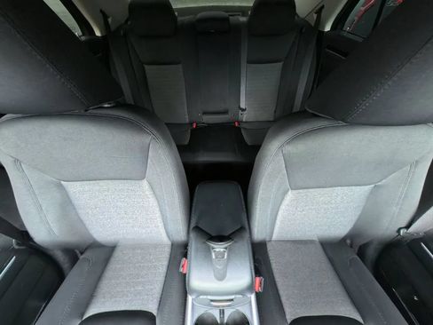 Used 2023 Chrysler 300 Touring w/ Sport Appearance Package RWD image 27