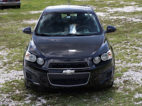 Used 2014 Chevrolet Sonic LT FWD image 19