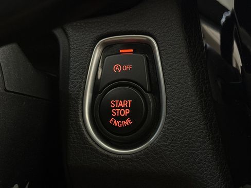 Used 2016 BMW M3 RWD image 35