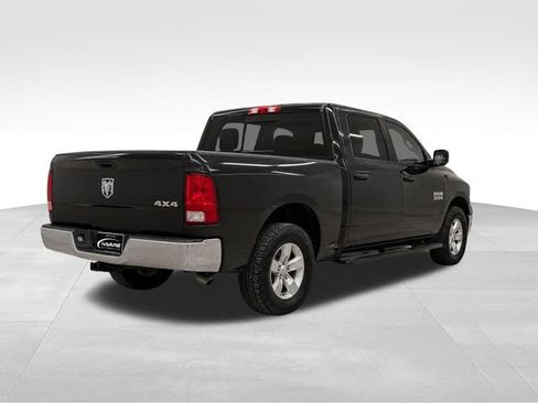 Used 2021 RAM 1500 Classic SLT AWD/4WD image 9