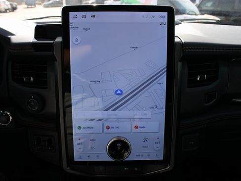 Used 2024 Ford Expedition Max Platinum image 23