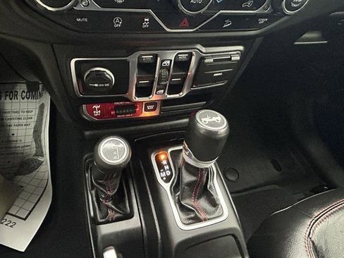 Used 2019 Jeep Wrangler Unlimited Rubicon image 19