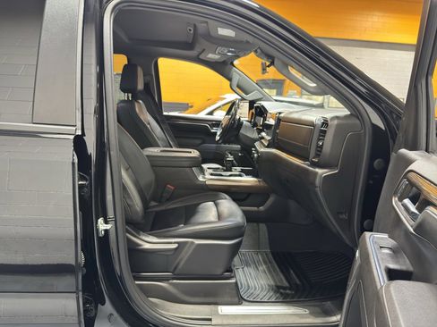 Used 2022 Chevrolet Silverado 1500 RST w/ Convenience Package II image 21