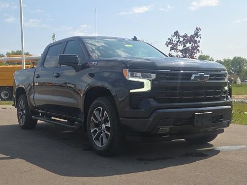 Used 2023 Chevrolet Silverado 1500 RST w/ Convenience Package II AWD/4WD image 1
