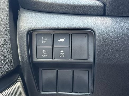 Used 2018 Honda CR-V Touring image 30