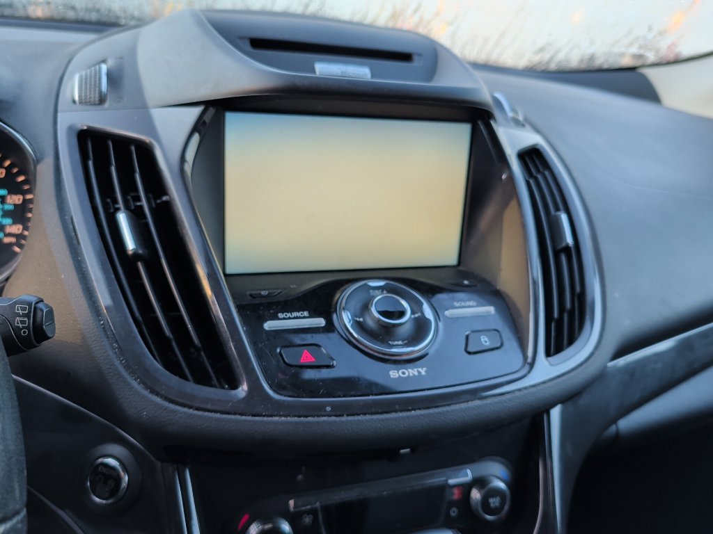 Used 2014 Ford Escape Titanium FWD image 7