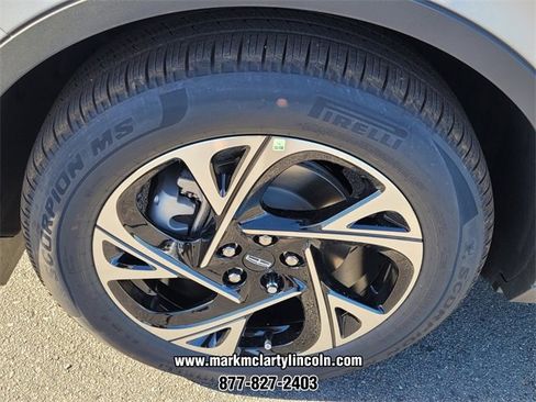 New 2026 Lincoln Nautilus Premier w/ Equipment Group 102A image 13