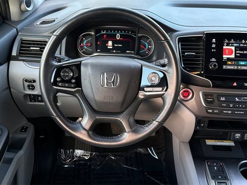 Used 2021 Honda Pilot Special Edition image 13