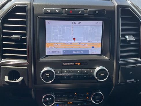 Used 2021 Ford Expedition Limited AWD/4WD image 17