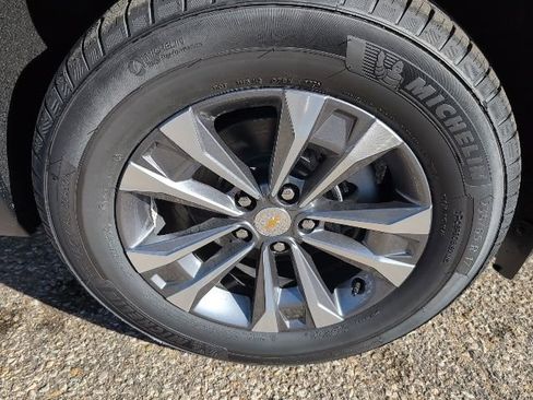 New 2026 Chevrolet Equinox LT image 22