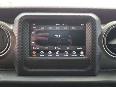 Used 2020 Jeep Wrangler Unlimited Sport image 19