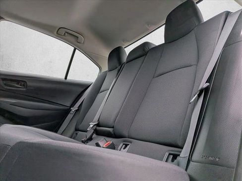 Used 2024 Toyota Corolla LE image 21