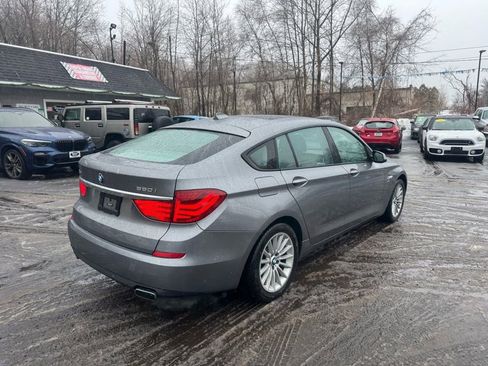 Used 2011 BMW 550i Gran Turismo xDrive image 9