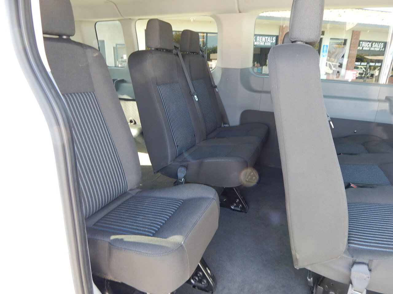 Used 2018 Ford Transit 350 XL RWD image 14
