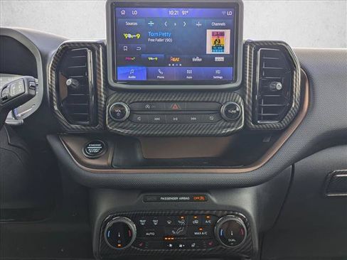 Used 2023 Ford Bronco Sport Outer Banks AWD/4WD image 13