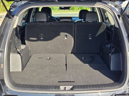Used 2023 Kia Sorento S w/ Panoramic Sunroof Package FWD image 18