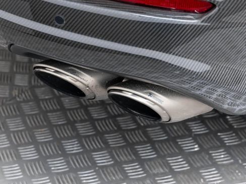 Used 2023 Lamborghini Urus Performante image 71