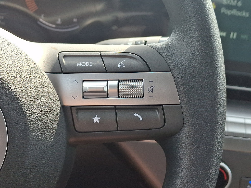 New 2027 Hyundai Kona SE AWD/4WD image 19