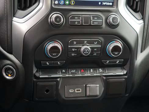 Used 2020 Chevrolet Silverado 1500 LT w/ True North Edition AWD/4WD image 23