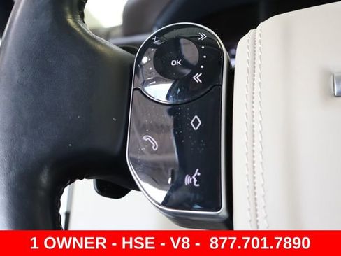 Used 2020 Land Rover Range Rover HSE AWD/4WD image 28