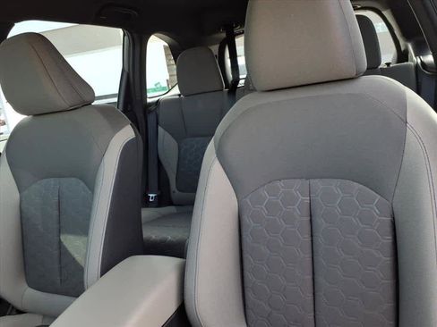 Certified 2025 Subaru Forester w/ Convenience Package #2 image 26