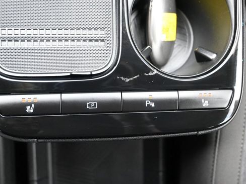 Used 2025 Hyundai Ioniq 5 SE RWD image 26