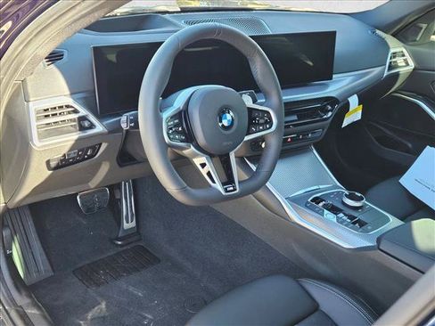 Used 2026 BMW 330i xDrive Sedan w/ M Sport Package AWD/4WD image 9
