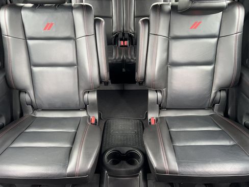Used 2023 Dodge Durango GT RWD image 14