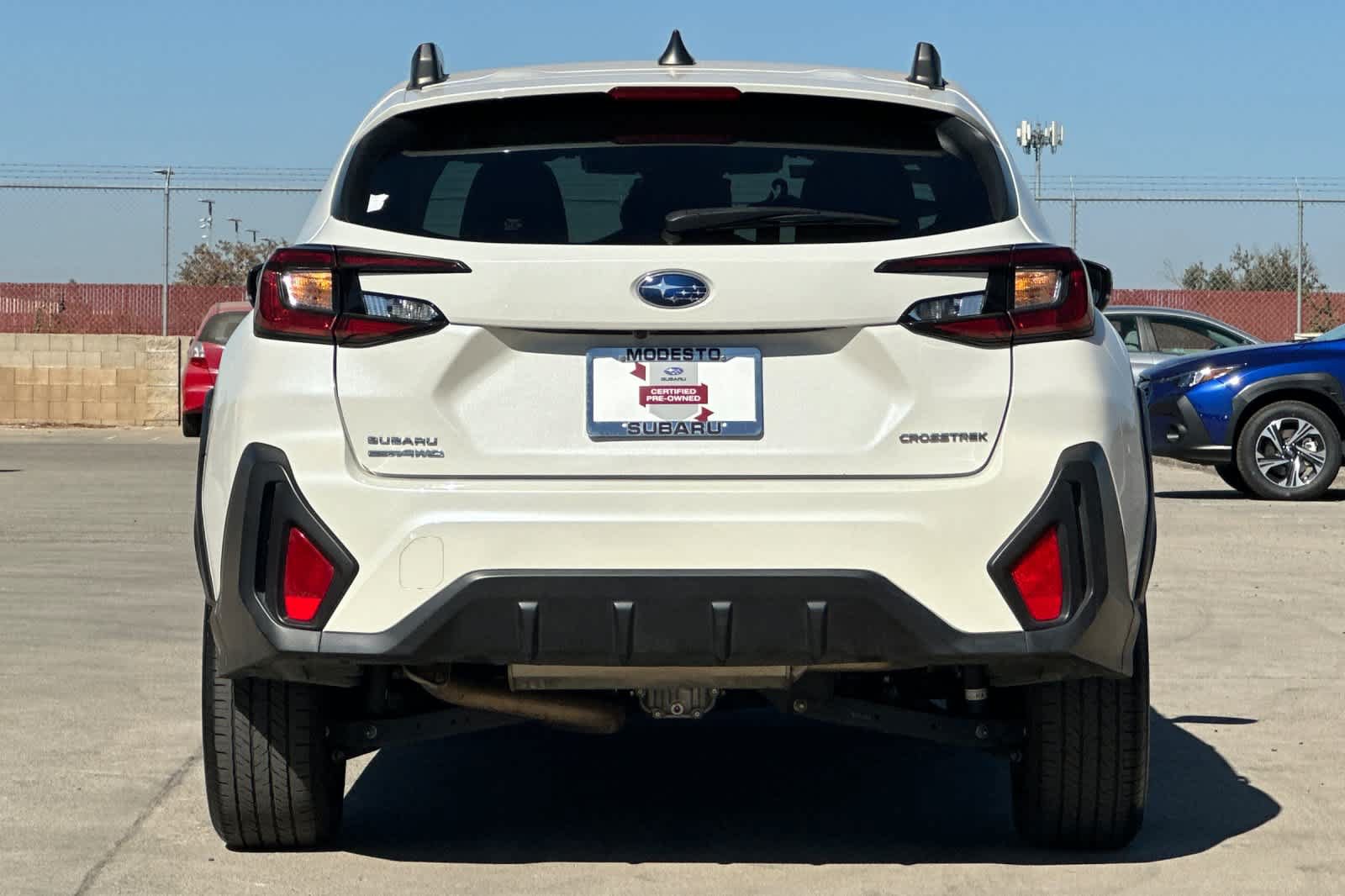 Used 2024 Subaru Crosstrek 2.0i Premium AWD/4WD image 4