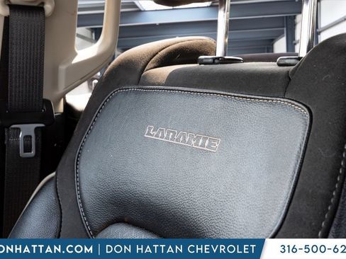 Used 2022 RAM 1500 Laramie AWD/4WD image 17
