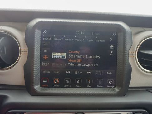 Used 2021 Jeep Wrangler Unlimited Sahara image 21