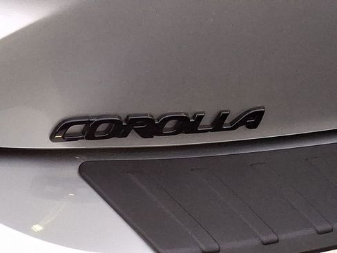 Used 2025 Toyota Corolla XSE image 29