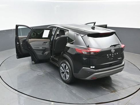 Used 2023 Nissan Rogue SV AWD/4WD image 22