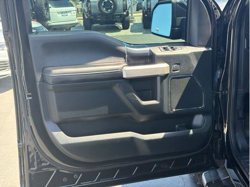 Used 2020 Ford F150 Lariat image 9