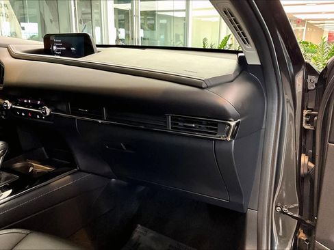 Used 2023 MAZDA CX-30 AWD 2.5 S w/ Preferred Package image 18