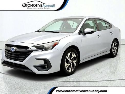 Used 2024 Subaru Legacy Premium AWD/4WD image 1