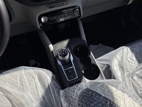 Used 2025 Ford Escape Active w/ Tech Pack #1 image 14