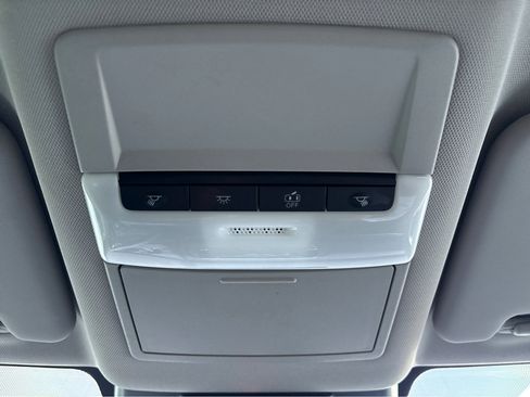 Certified 2023 Nissan Rogue S image 33