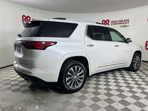 Used 2022 Chevrolet Traverse Premier w/ LPO, Cargo Package image 8