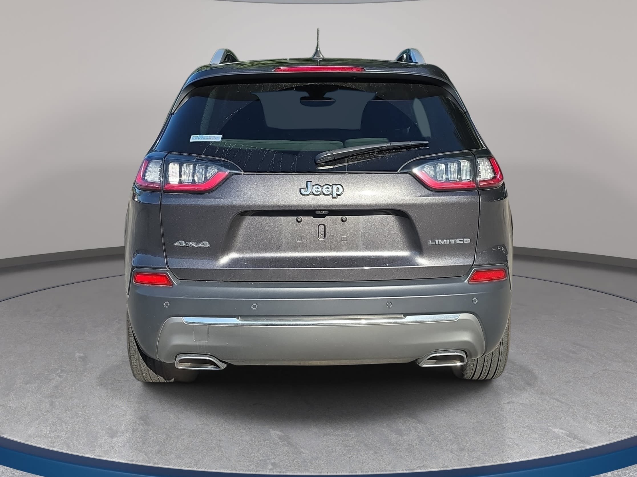 Used 2020 Jeep Cherokee Limited AWD/4WD image 2